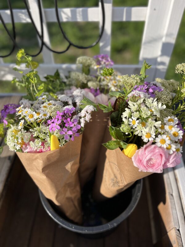 Blooms at Main & Madison Market Café